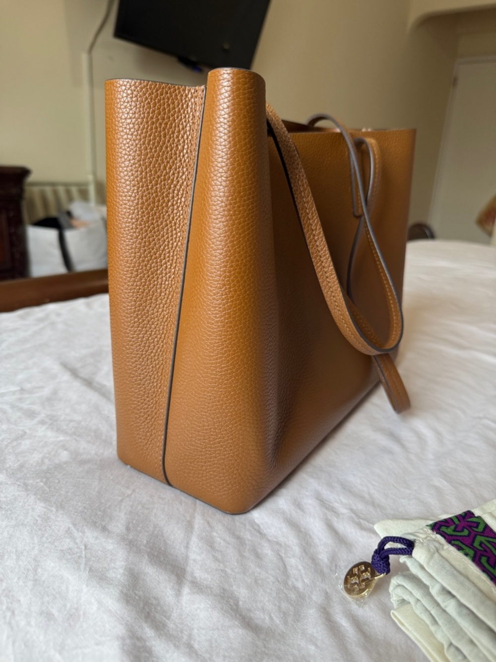 Tory Burch BLAKE Brown Pebbled Leather Medium Center Zip Tote Purse 170471 - Picture 4 of 11